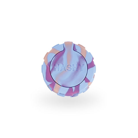 HASHY - Hash Grinder 50 mm in pastellfarbenem Silikon mit eingraviertem Logo auf der Oberfläche.