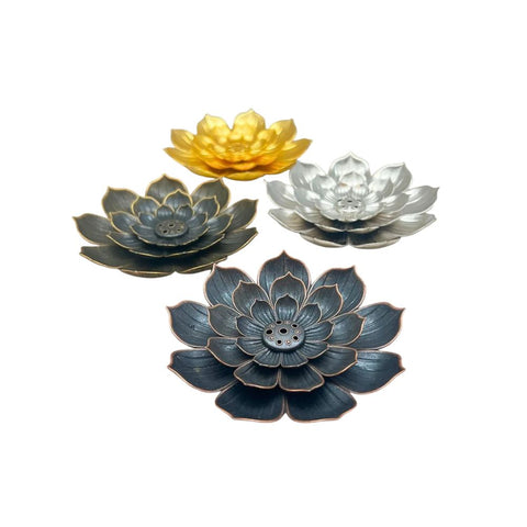 Duftstäbchenhalter Lotus - Messing in verschiedenen Farben: Gold, Silber und Grau, elegante Lotusform Dekoration.