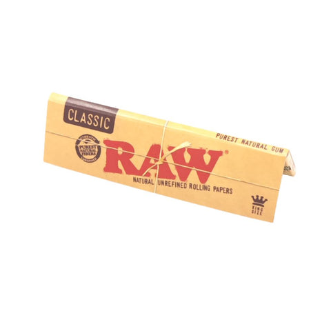 RAW Classic Kingsize Papers mit 32 naturbraunen, ungebleichten Drehpapieren im Format 109 × 52 mm und RAW CrissCross-Wasserzeichen