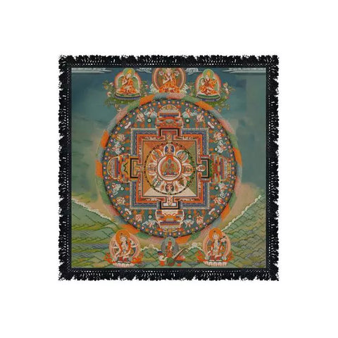 Quadratisches Green Tree Altartuch Thangka 60 × 60 cm mit tibetischem Mandala, buddhistischen Figuren, Landschaftsmotiv und schwarzen Fransen