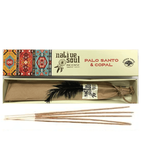 CBD & Räucherwerk Online Shop Schweiz | Green Tree Native Soul Palo Santo & Copal Masala Räucherstäbchen
findest du im Viweedy Store in Basel