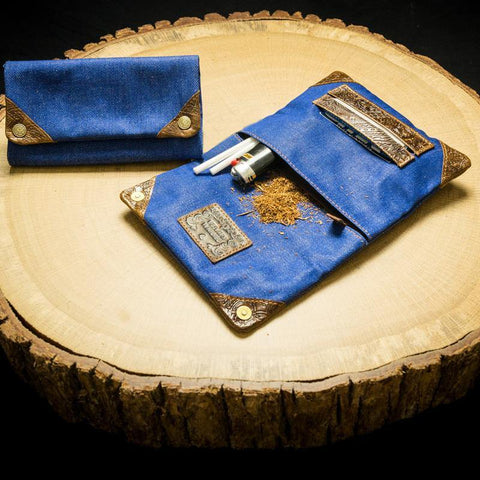 CBD & Räucherwerk Online Shop Schweiz | Kavatza Tabaktasche, TPJ37 Indigo Jeans
findest du im Viweedy Store in Basel