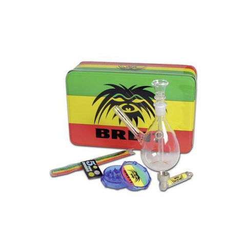 CBD & Räucherwerk Online Shop Schweiz | Minibong Set mit Grinder und Purpfeife
findest du im Viweedy Store in Basel