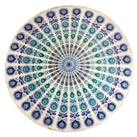 Runder Baumwoll-Wandteppich mit symmetrischem Mandala aus blauen, türkisen und grünen Blüten- und Paisley-Ornamenten auf cremeweissem Hintergrund, 180 cm Durchmesser
