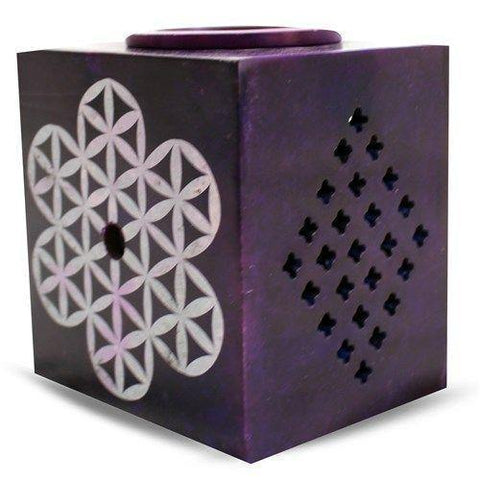 CBD & Räucherwerk Online Shop Schweiz | Aromabrenner Flower of life on spiritual purple soapstone
 findest du im Viweedy Store in Basel