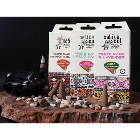 CBD & Räucherwerk Online Shop Schweiz | Green Tree Native Soul White Sage & Dragon`s Blood Backflow Räucherkegel
 findest du im Viweedy Store in Basel