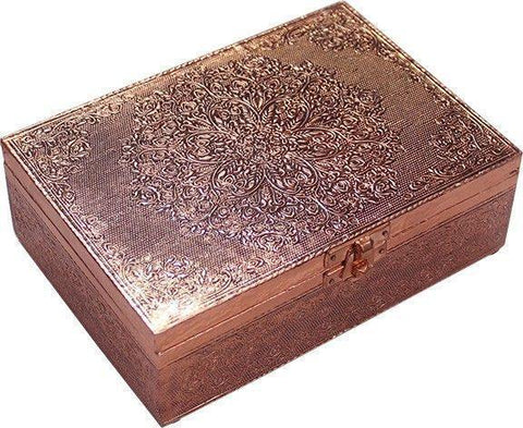 CBD & Räucherwerk Online Shop Schweiz | Kupferbeschichtete Tarot Box -  Mandala
 findest du im Viweedy Store in Basel